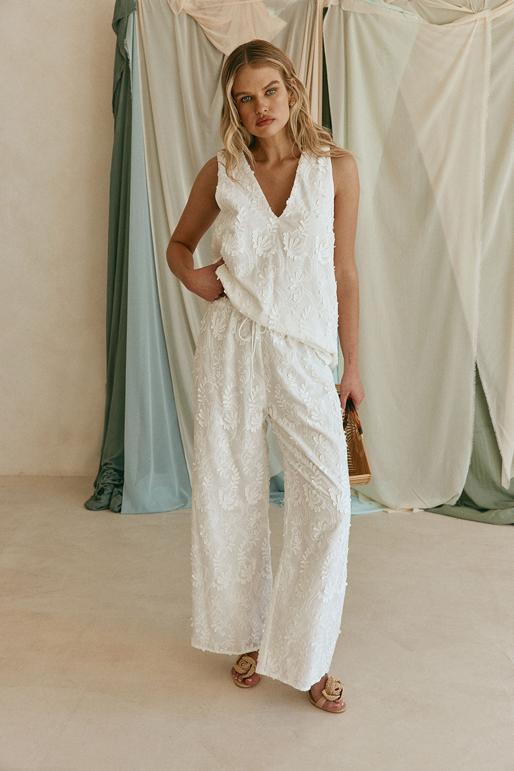 White Leafy Motif High Waist Cambria Pants – SABO