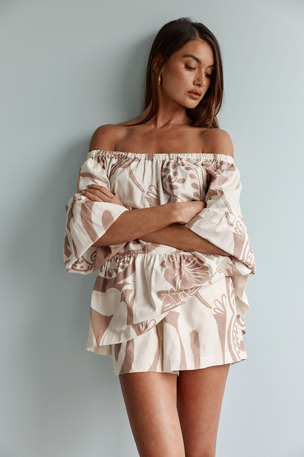 Taupe Paisley Sunset Print Elastic Drawstring Adina Shorts – SABO