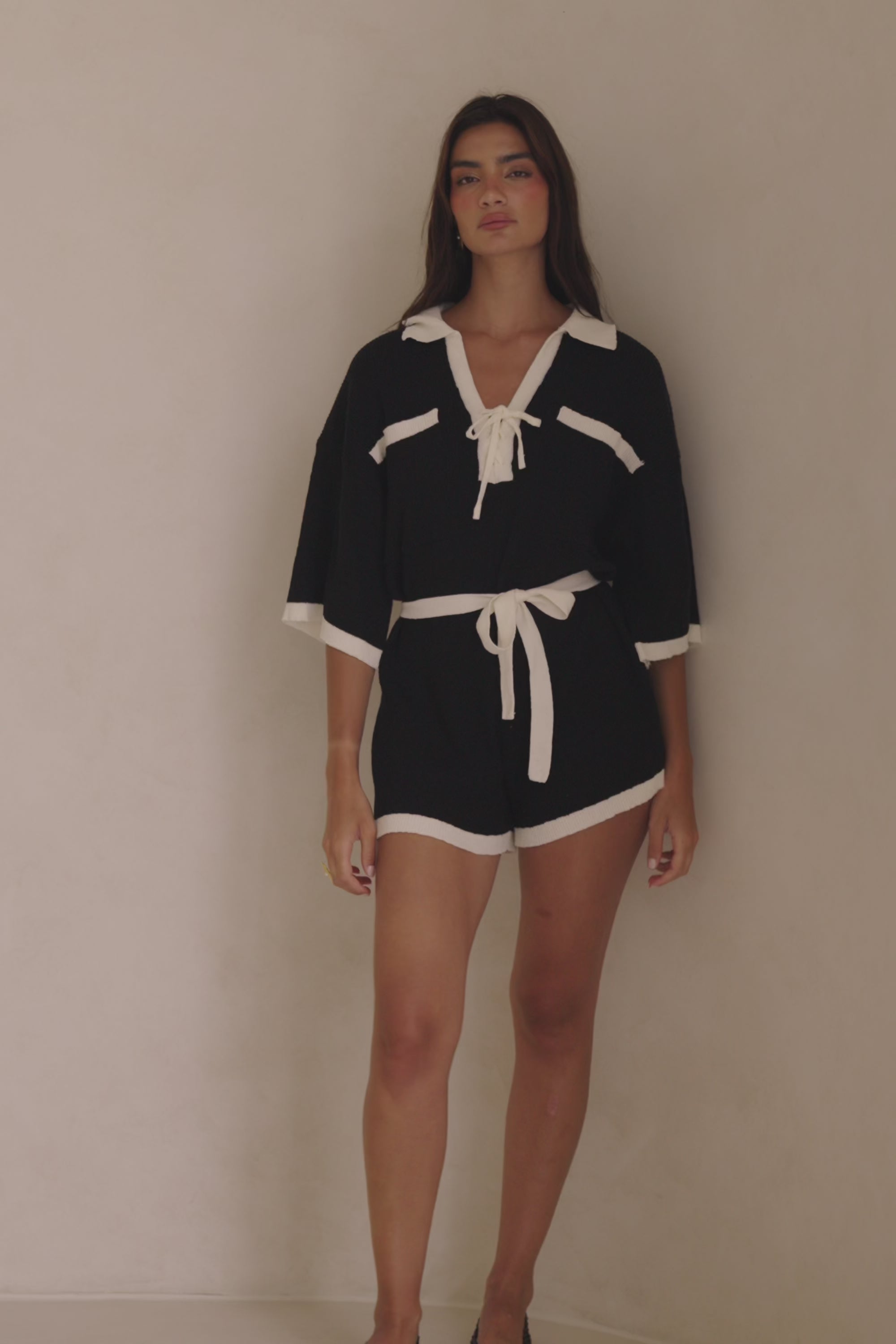 Black Collar V Neck Sammi Playsuit – SABO