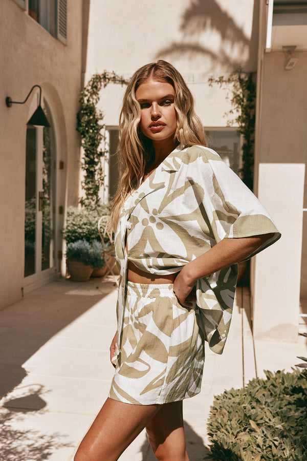 SAMPLE-Seona Shorts - Paradisus