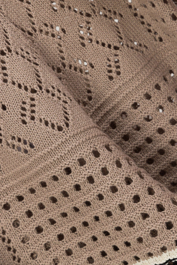 true-to-color:#ffffff