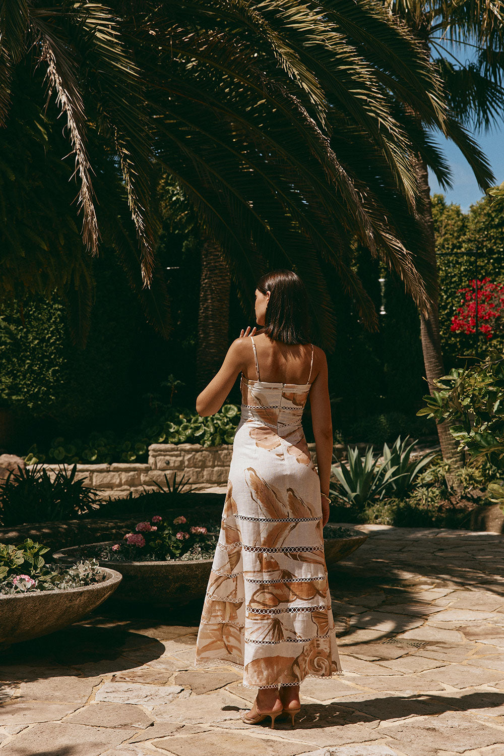 Brown La Spiaggia Print Lace Strappy Maxi Daje Dress – SABO Brown La Spiaggia Print Lace Strappy Maxi Daje Dress – SABO