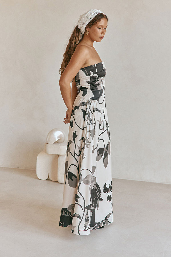 Shop Women's Summer Dresses Online USA tagged "primary-color:Black" SABO Shop Women's Summer Dresses Online USA tagged "primary-color:Black" SABO