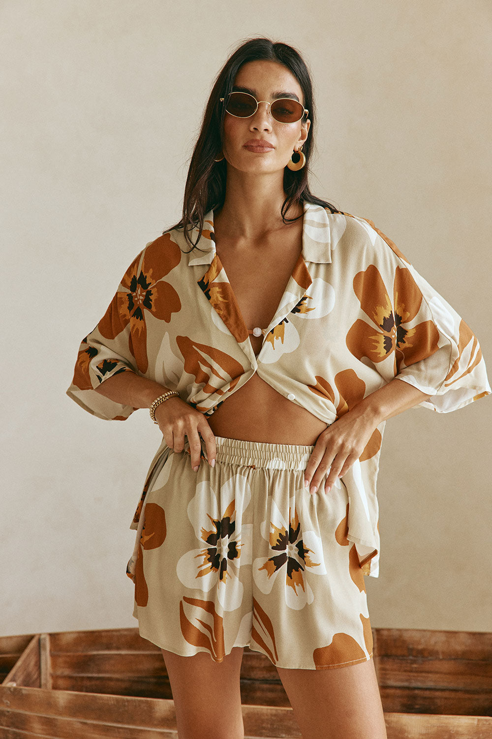 Olive Tini Floral Print Elastic Seona Shorts – SABO