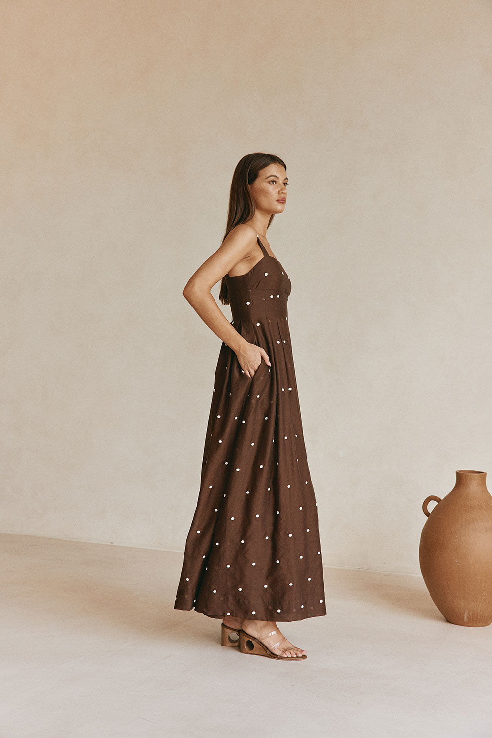 Chocolate Speck Polka Dot Pin Tuck Maxi Flores Dress L Chocolate Speck Polka Dot Pin Tuck Maxi Flores Dress L