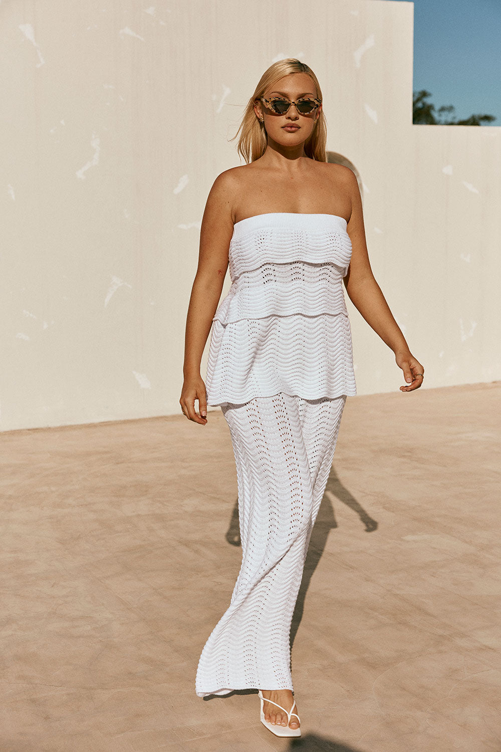 White Wave Knit Strapless Panel Kama Top – SABO