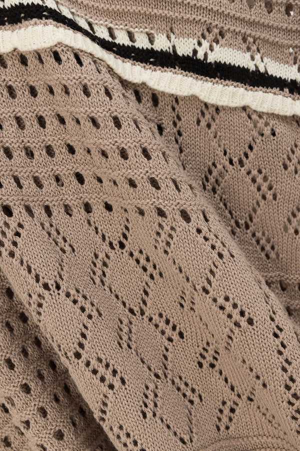 true-to-color:#ffffff