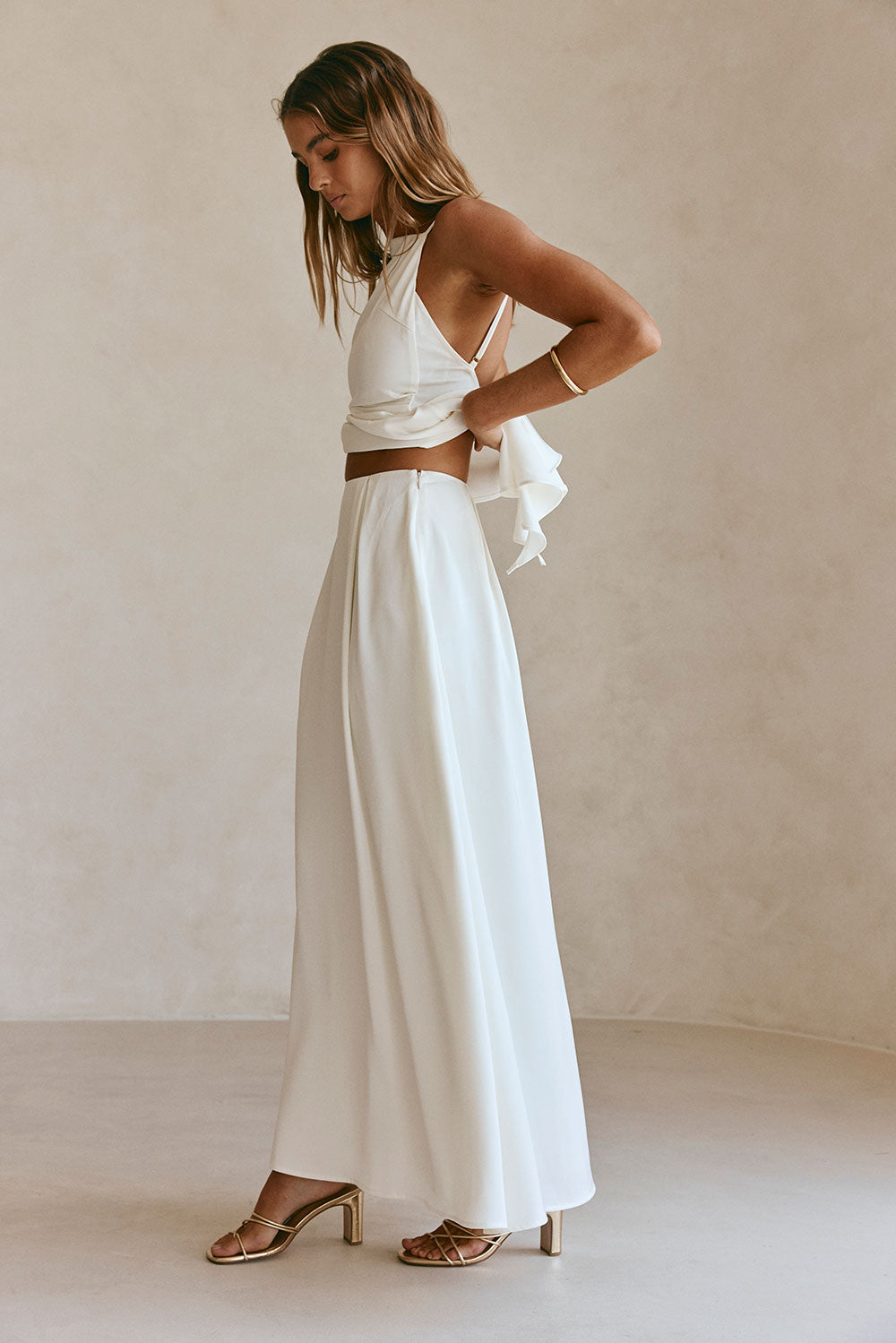 White Pleated Maxi Hailey Skirt XXXL | by SABO White Pleated Maxi Hailey Skirt XXXL | by SABO