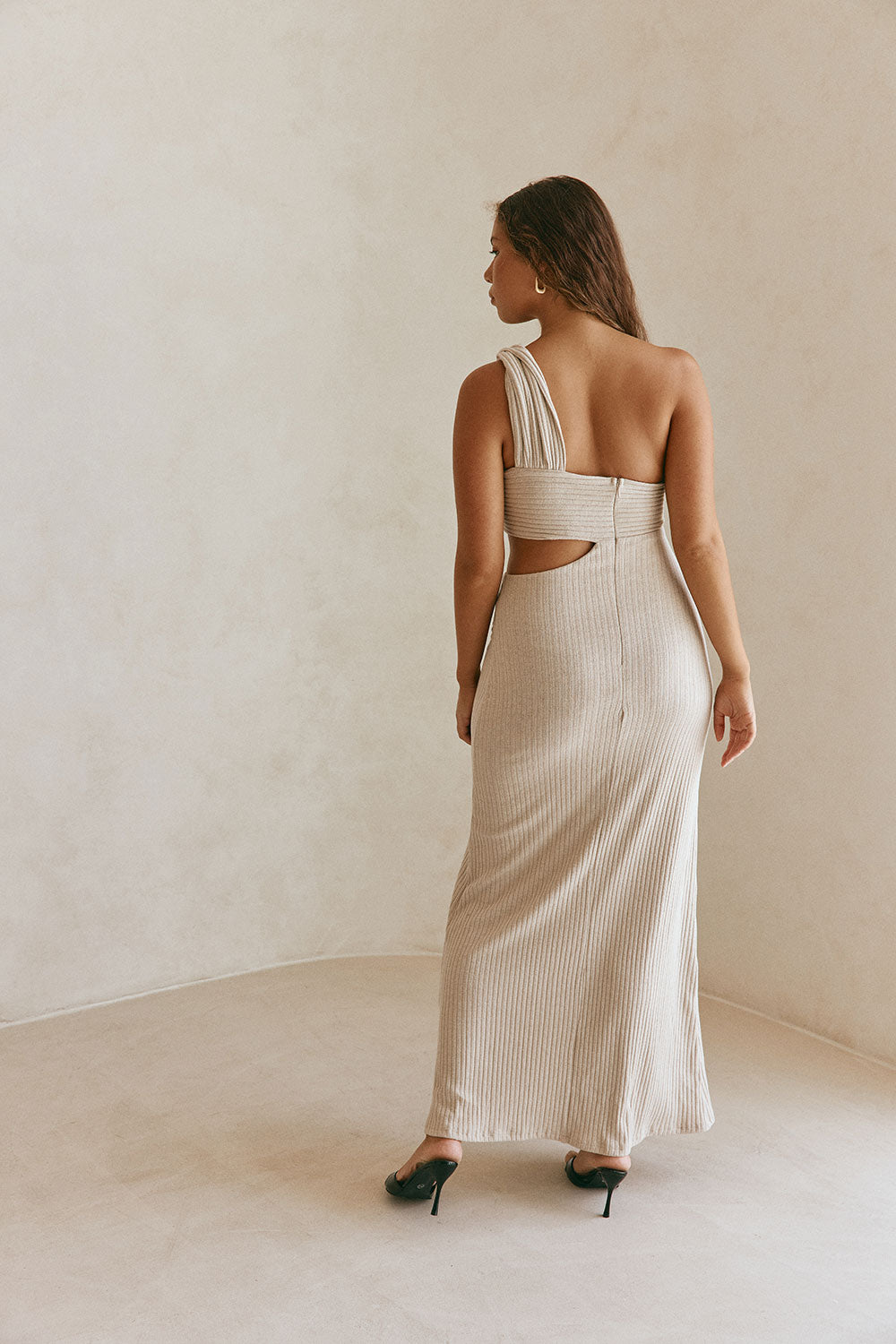 tan cut out dress Ms. Pleat Cut-Out Dress, One-Tone M / Longan (Beige)/Beige Trim