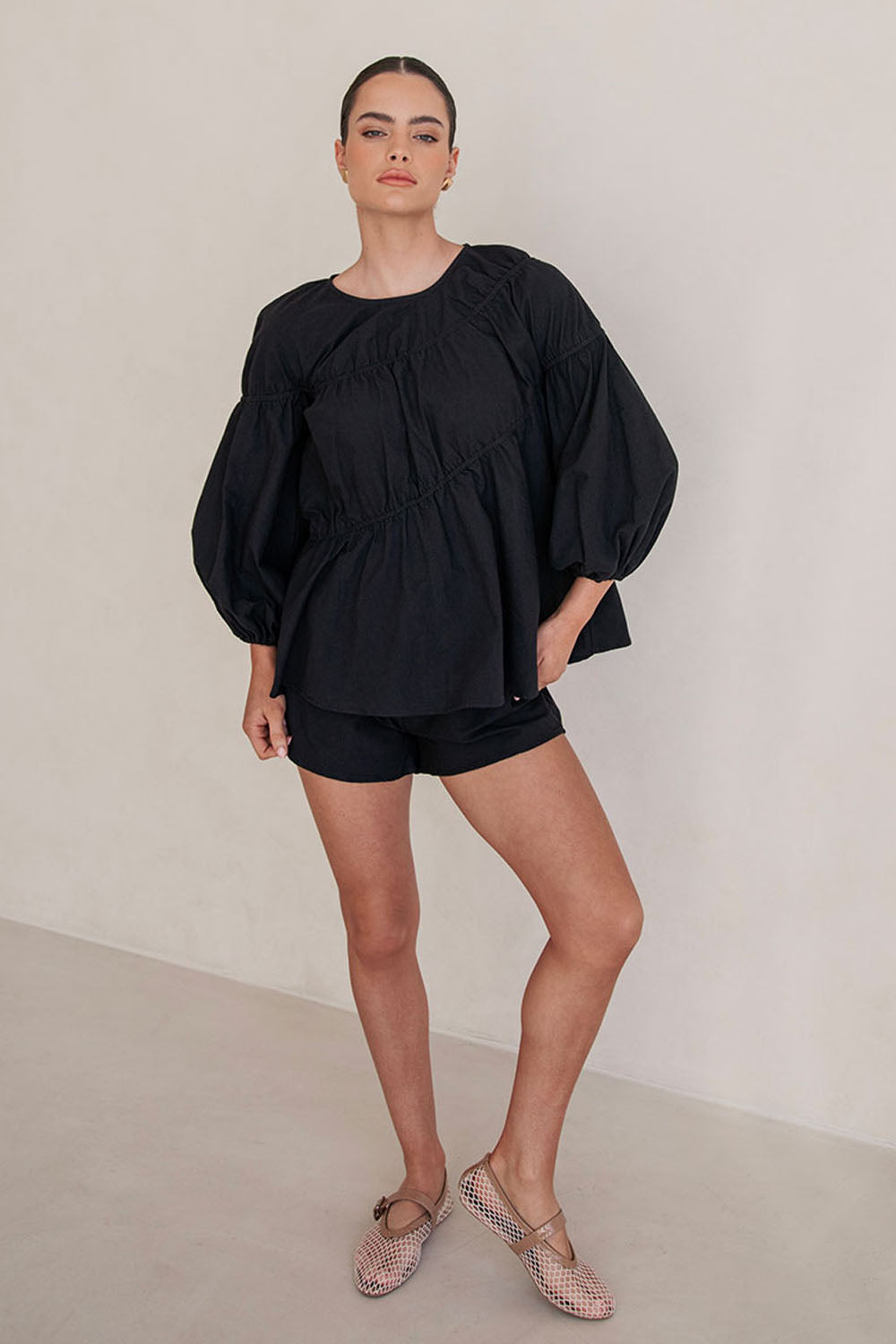 Black High Waist Elastic Drawstring Akel Shorts – SABO