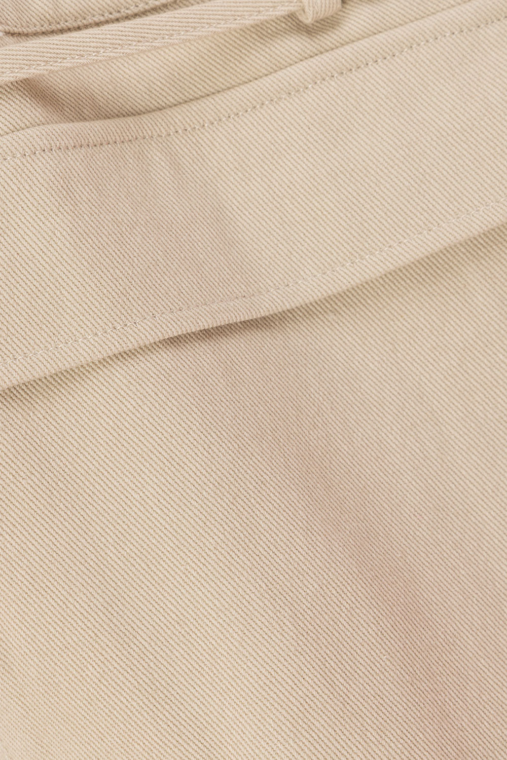 true-to-color:#ffffff