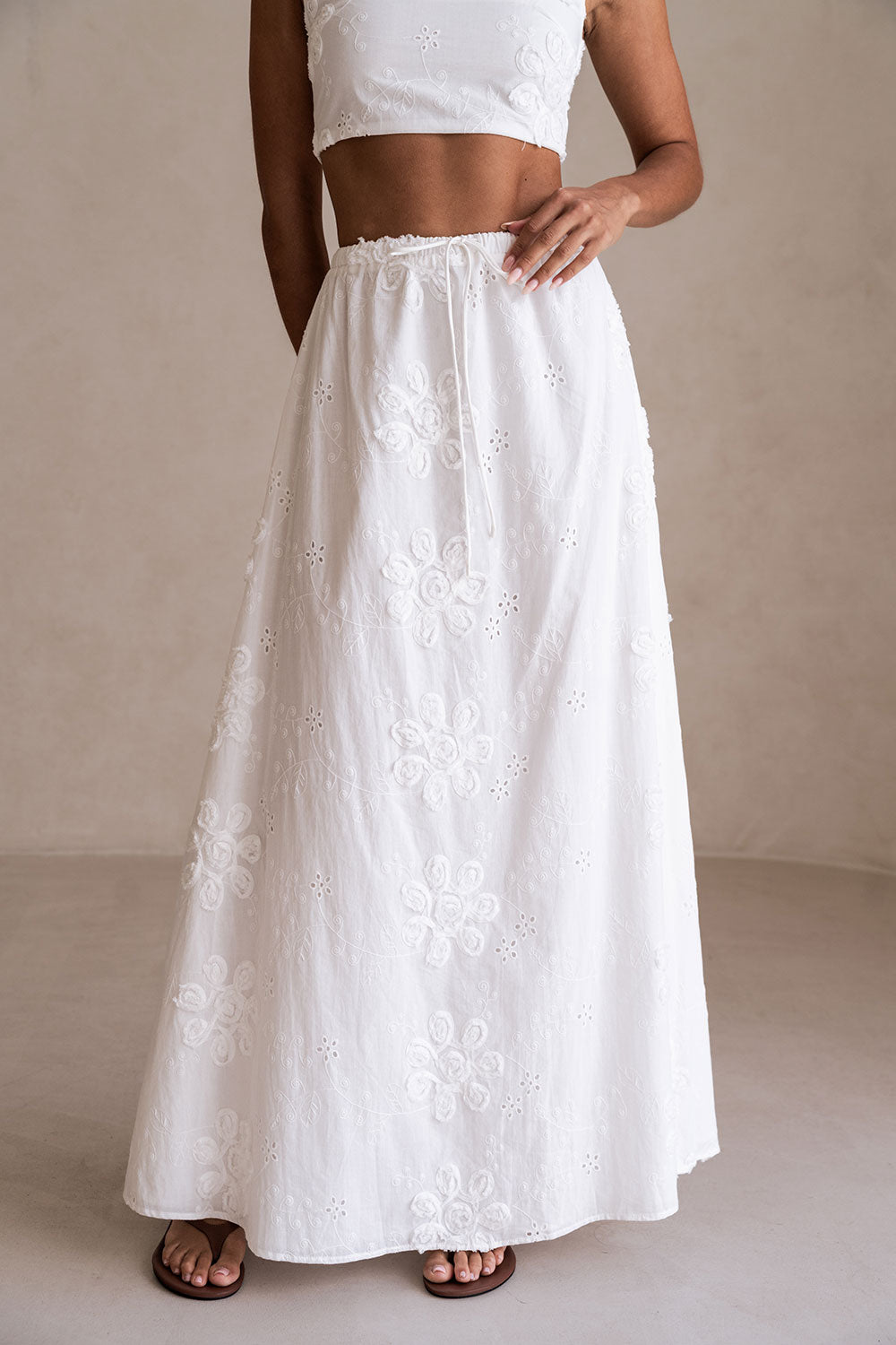 White Broderie Drawstring A Line Maxi Porcha Skirt – SABO