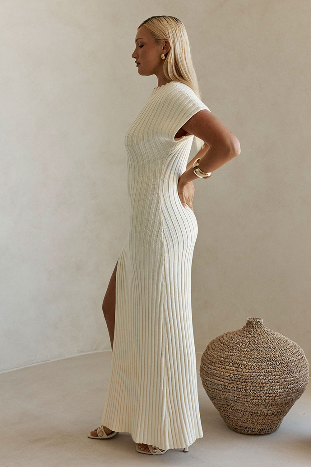 Cream High Neck Short Sleeve Split Maxi Gemini Dress M