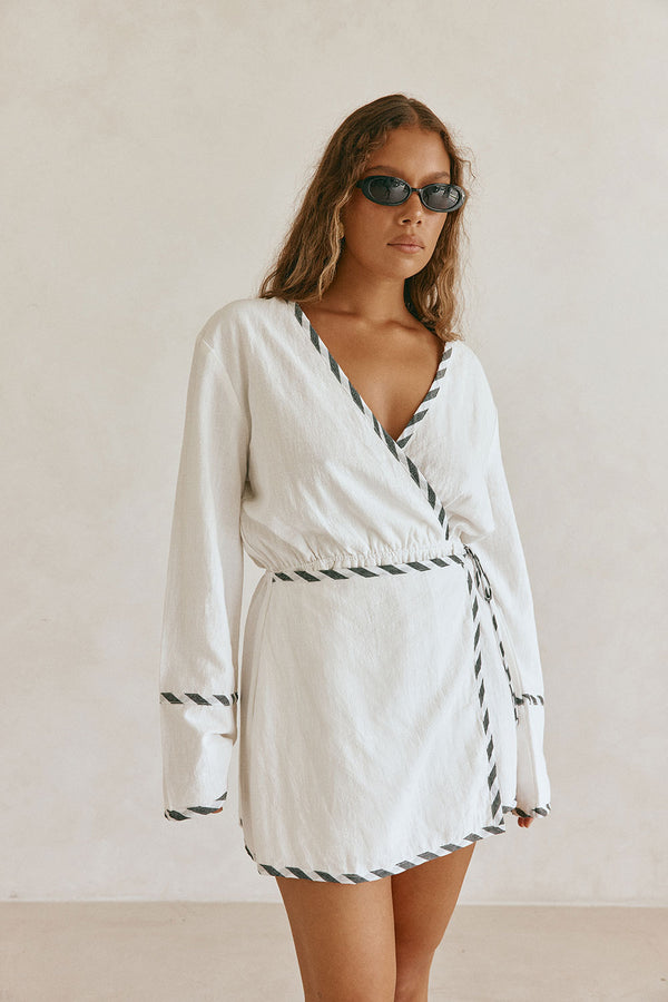 Long Sleeve Dresses tagged "primary-color:White" SABO Long Sleeve Dresses tagged "primary-color:White" SABO