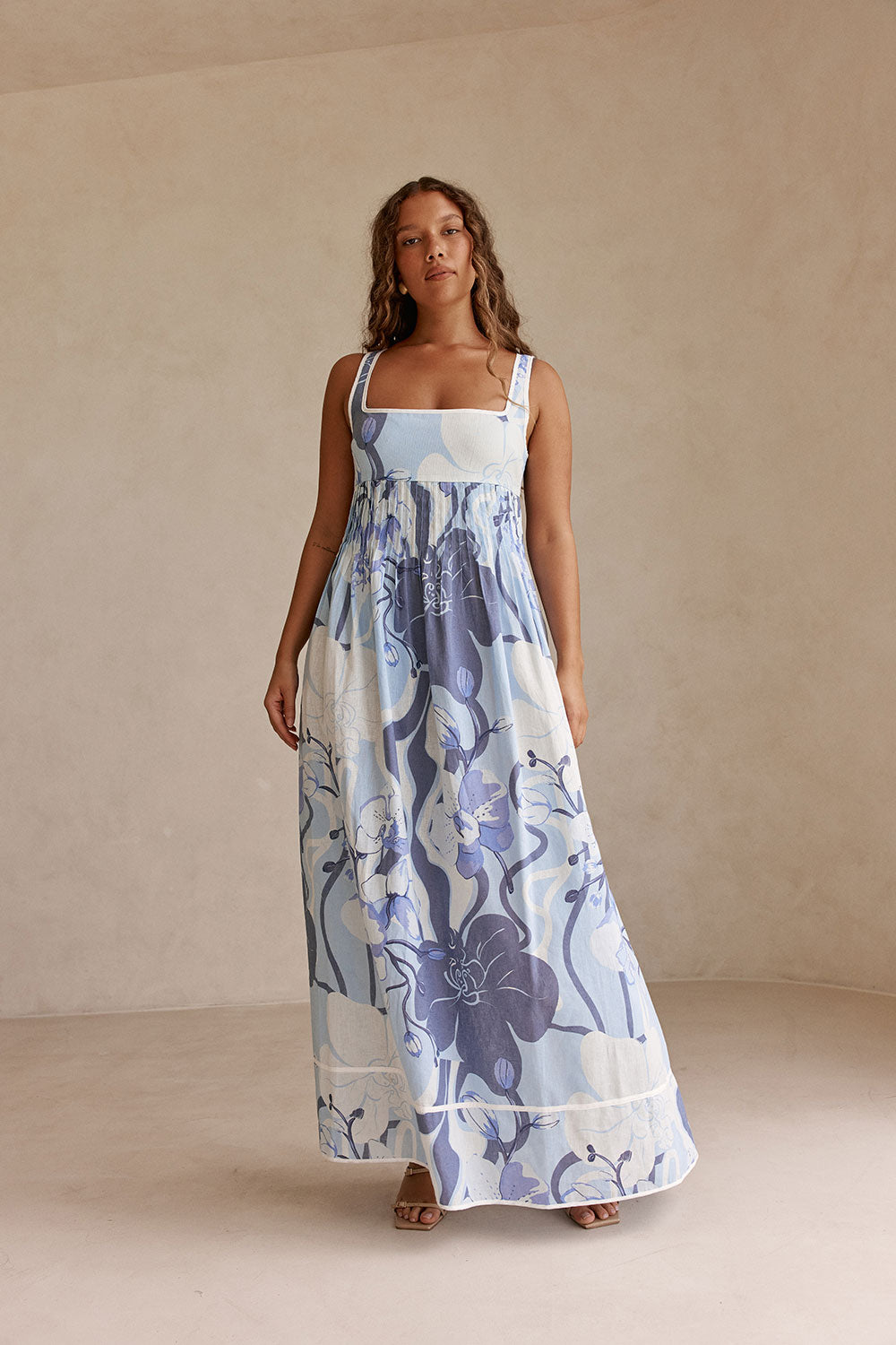 Blue Bouquet Blu Print Maxi Alista Dress SABO Blue Bouquet Blu Print Maxi Alista Dress SABO