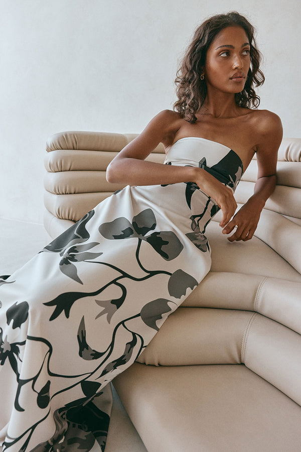 Shop Women's Summer Dresses Online USA tagged "primary-color:Black" SABO Shop Women's Summer Dresses Online USA tagged "primary-color:Black" SABO