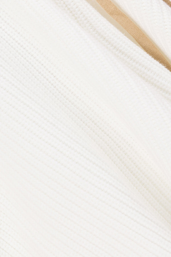 true-to-color:#ffffff