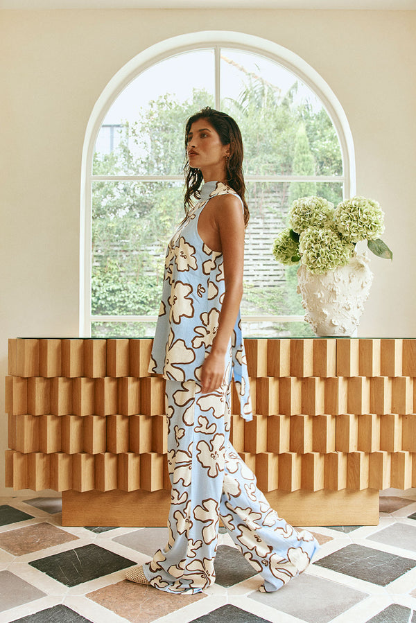 Iras Top - Outline Floral