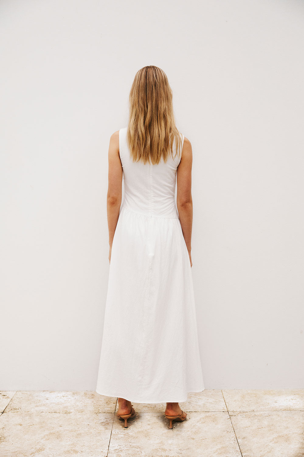 White Button Split Maxi Odessa Dress XXS | by SABO White Button Split Maxi Odessa Dress XXS | by SABO