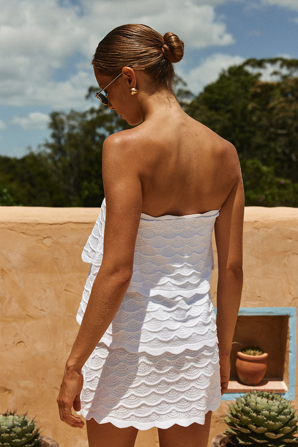 White Ruffle Knit Strapless Mini Arizona Dress XXS | by SABO White Ruffle Knit Strapless Mini Arizona Dress XXS | by SABO