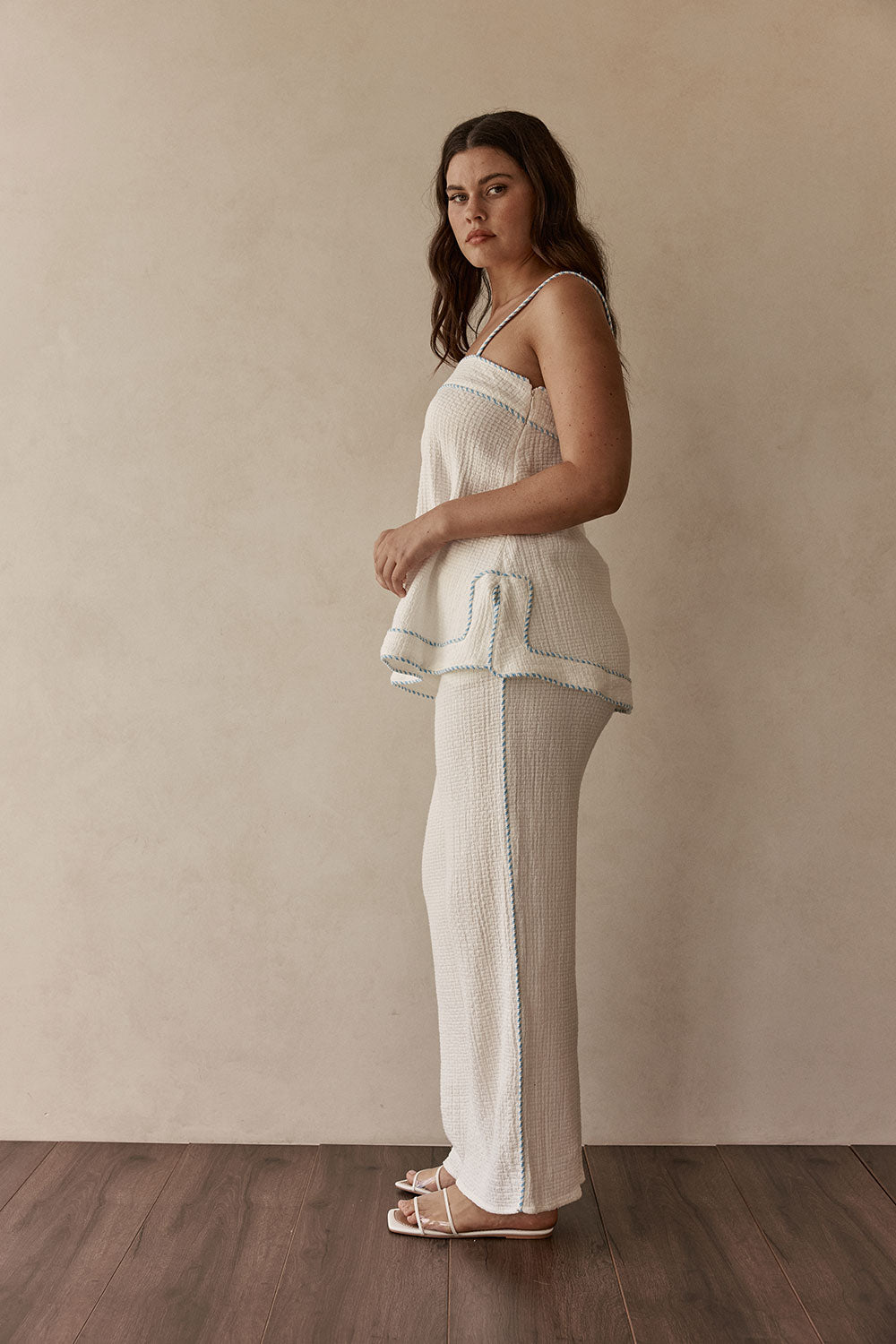 White Textured Cotton Elastic Drawstring Alix Pants – SABO