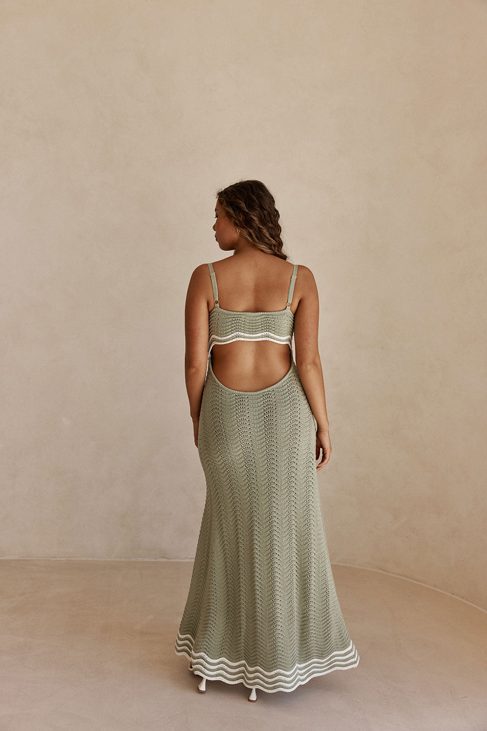 Khaki Green Wavy Knit Maxi Cielo Dress XXXL | by SABO Khaki Green Wavy Knit Maxi Cielo Dress XXXL | by SABO