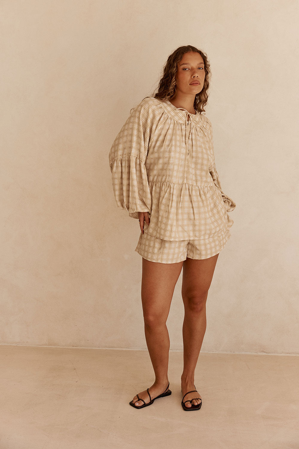 Khaki Gingham Elastic Drawstring Rylia Shorts – SABO