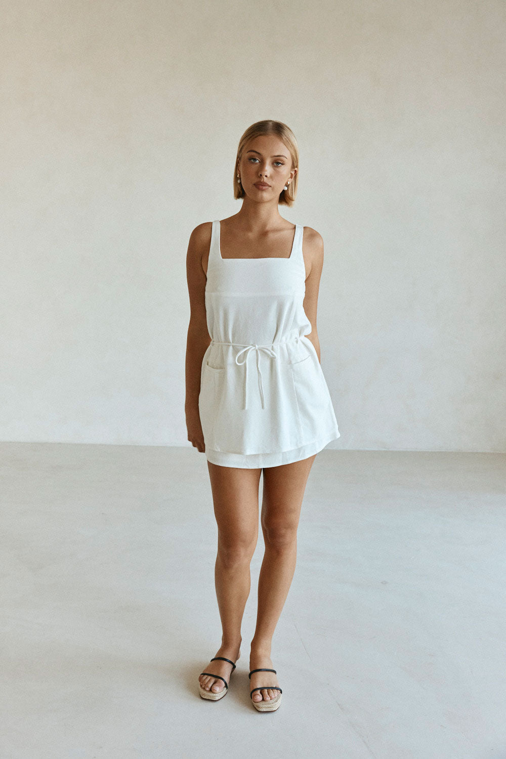 White Twin Pocket Drawstring Mini Davina Skirt – SABO