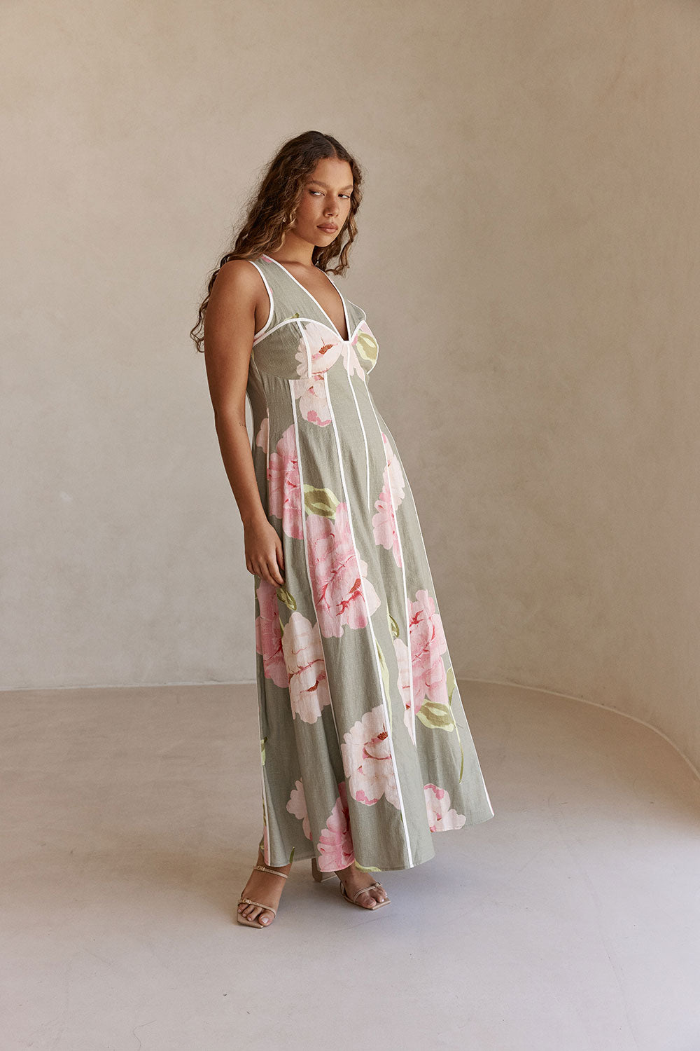 Fiori Green Floral Print V Neck Maxi Emory Dress – SABO