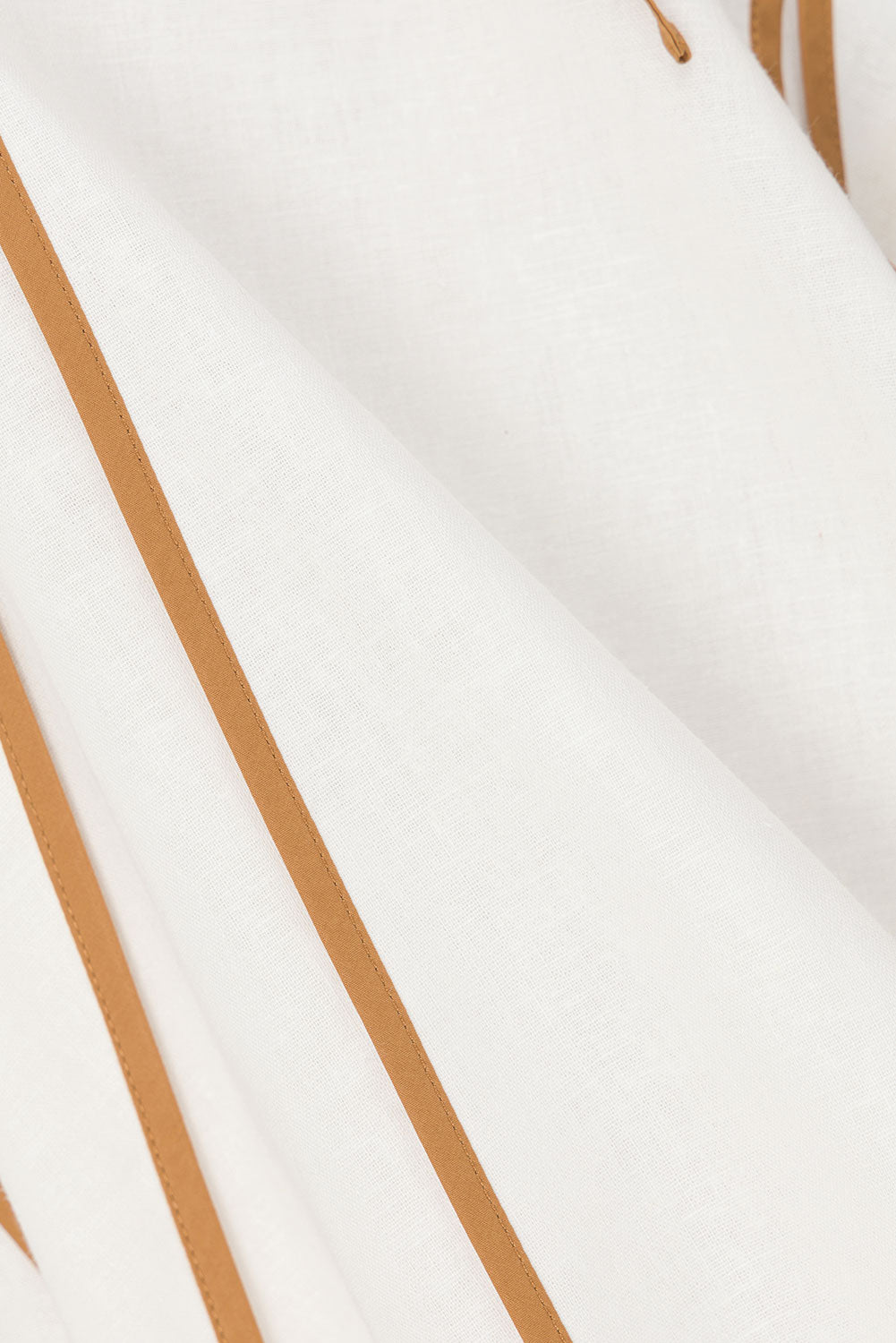 true-to-color:#ffffff