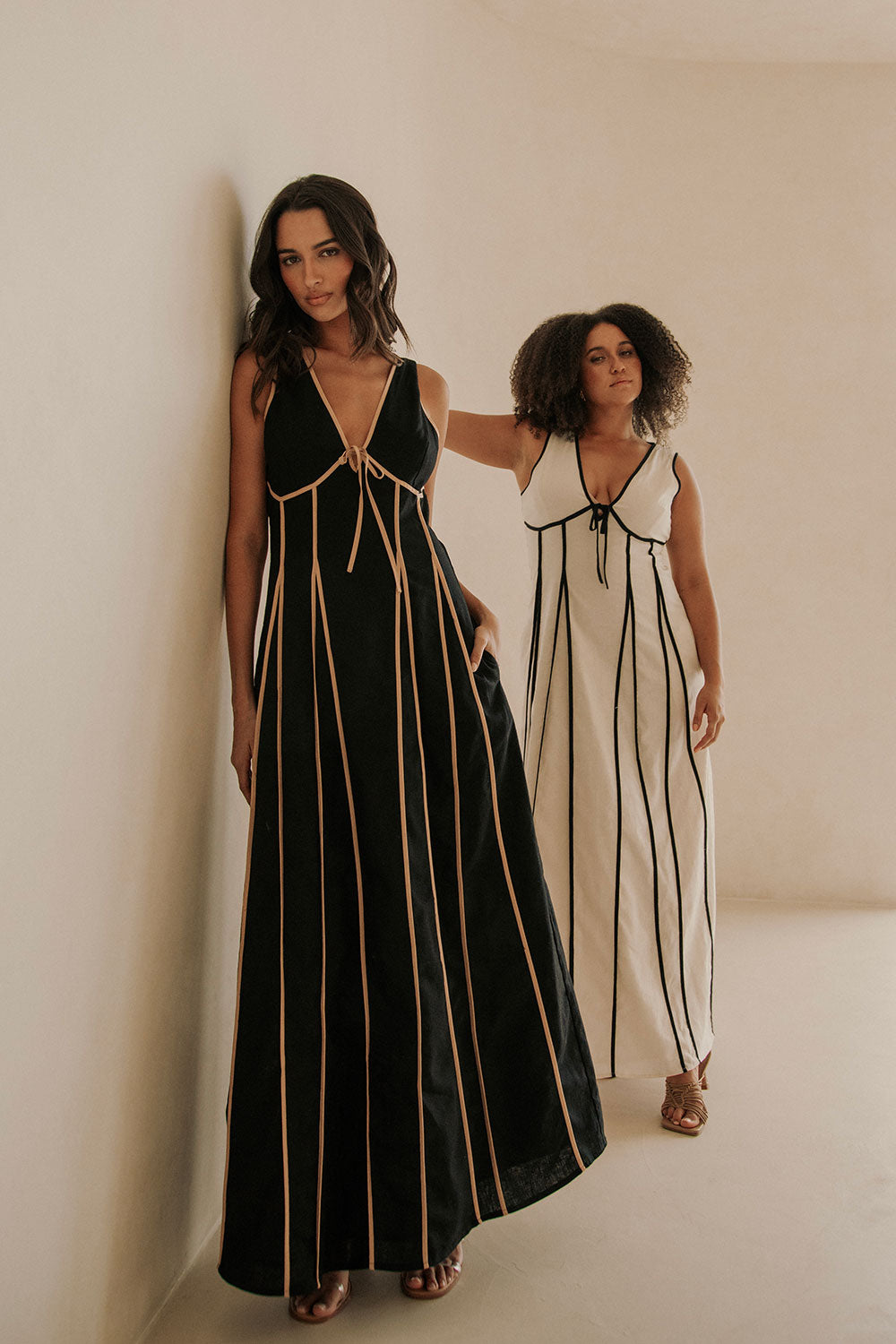 Black V Neck Tie Maxi Maylin Dress XS | by SABO Black V Neck Tie Maxi Maylin Dress XS | by SABO