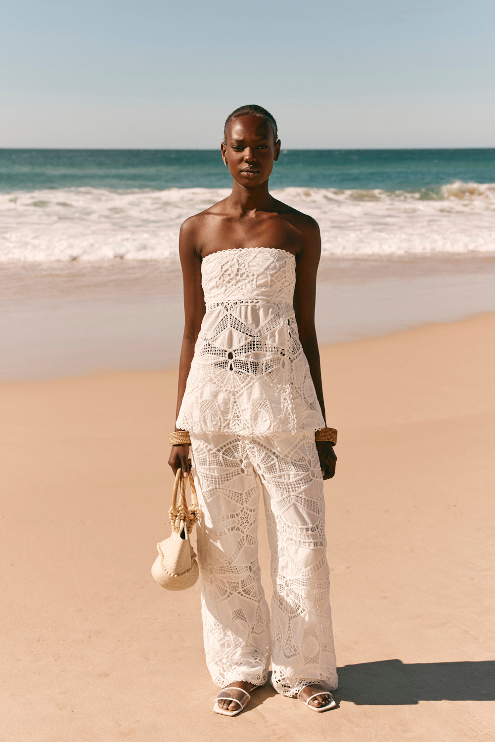 White Embroidered Cutwork Strapless Donna Top – SABO