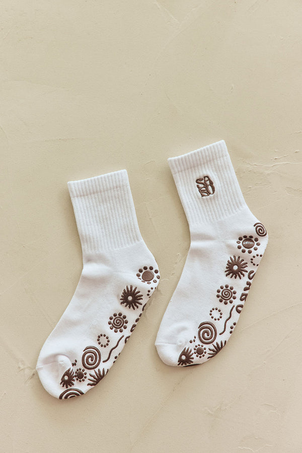 Imprint Grip Socks - Chocolate