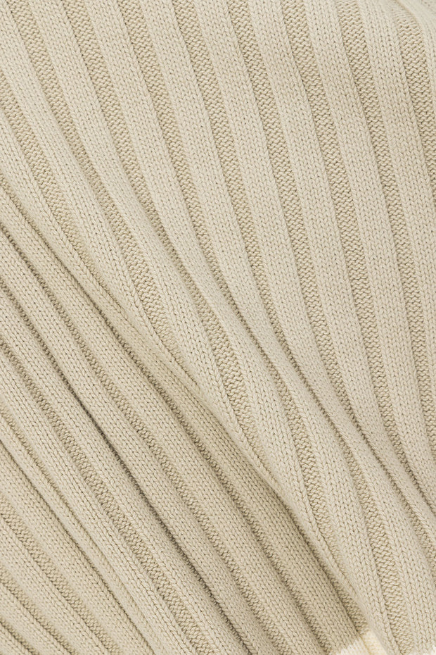 true-to-color:#ffffff