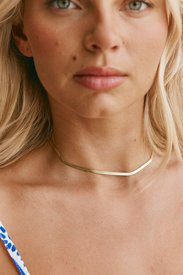 Vera Herringbone Necklace