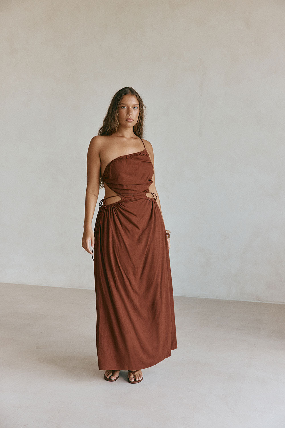 Chocolate Brown Asymmetric Backless Maxi Mahya Dress XXL | by SABO Chocolate Brown Asymmetric Backless Maxi Mahya Dress XXL | by SABO