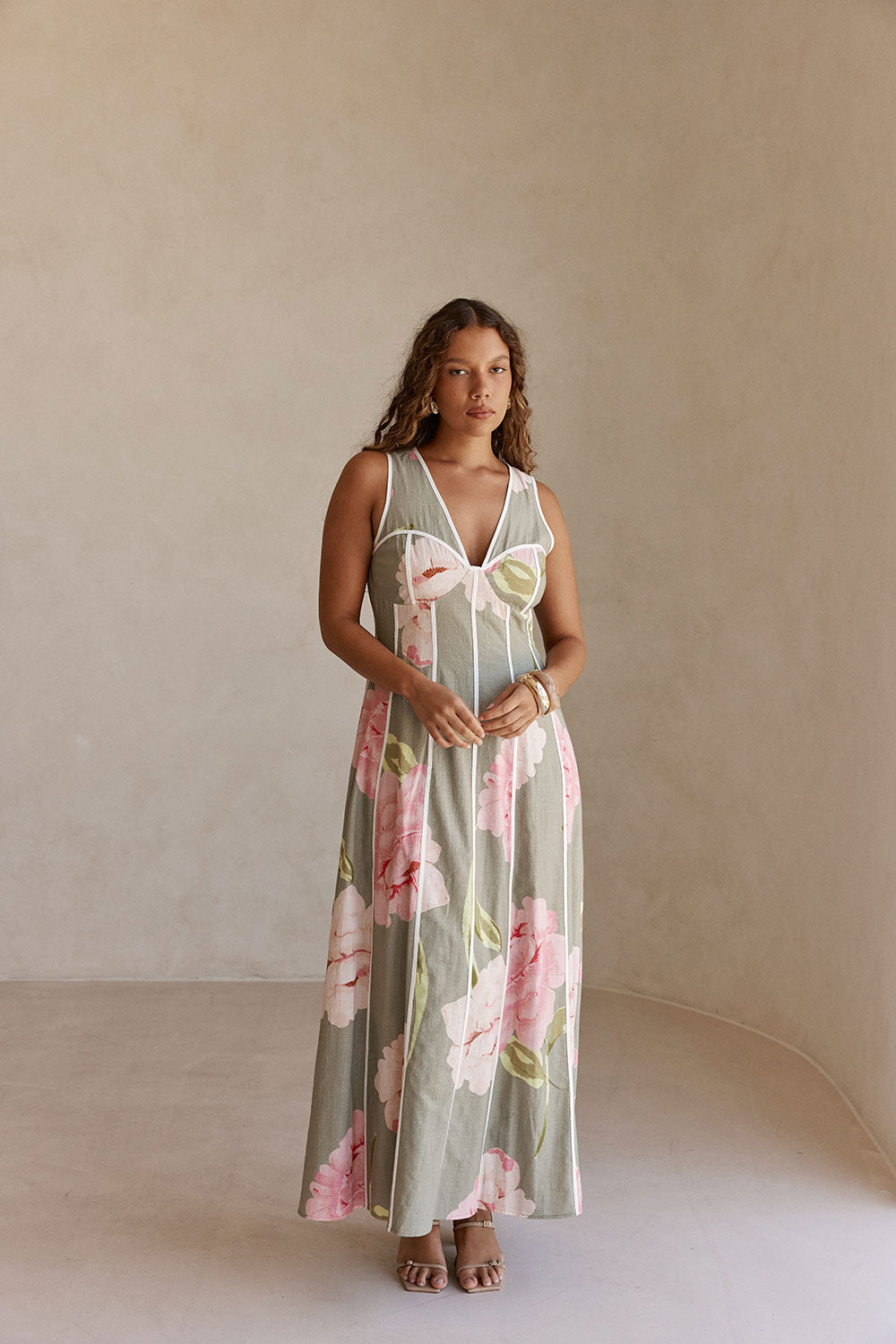 Fiori Green Floral Print V Neck Maxi Emory Dress – SABO