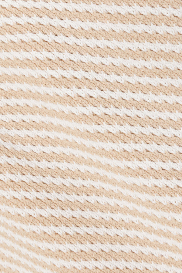 true-to-color:#ffffff