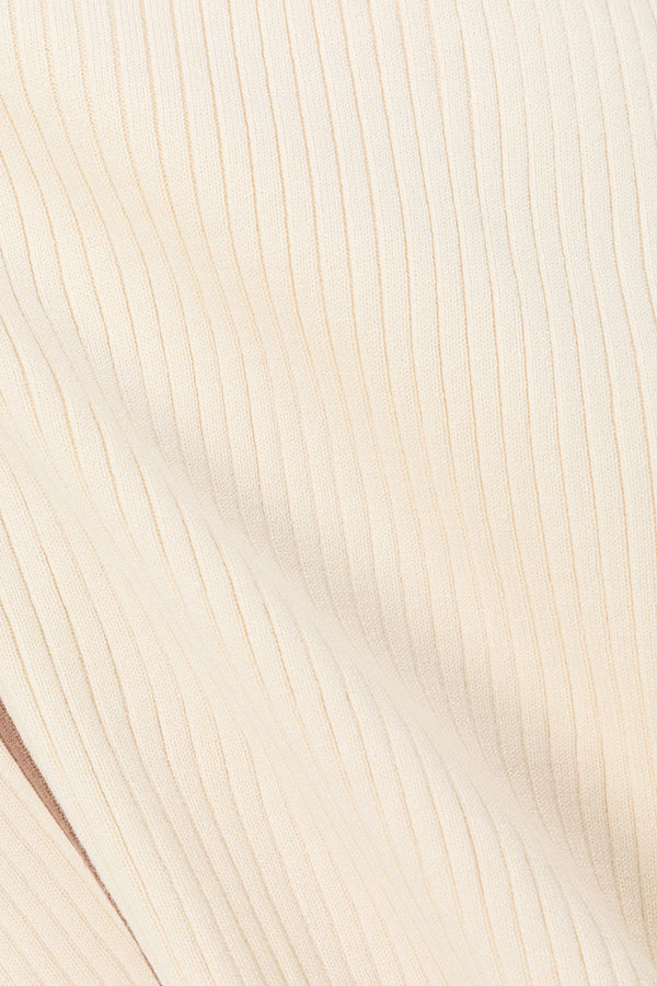 true-to-color:#ffffff