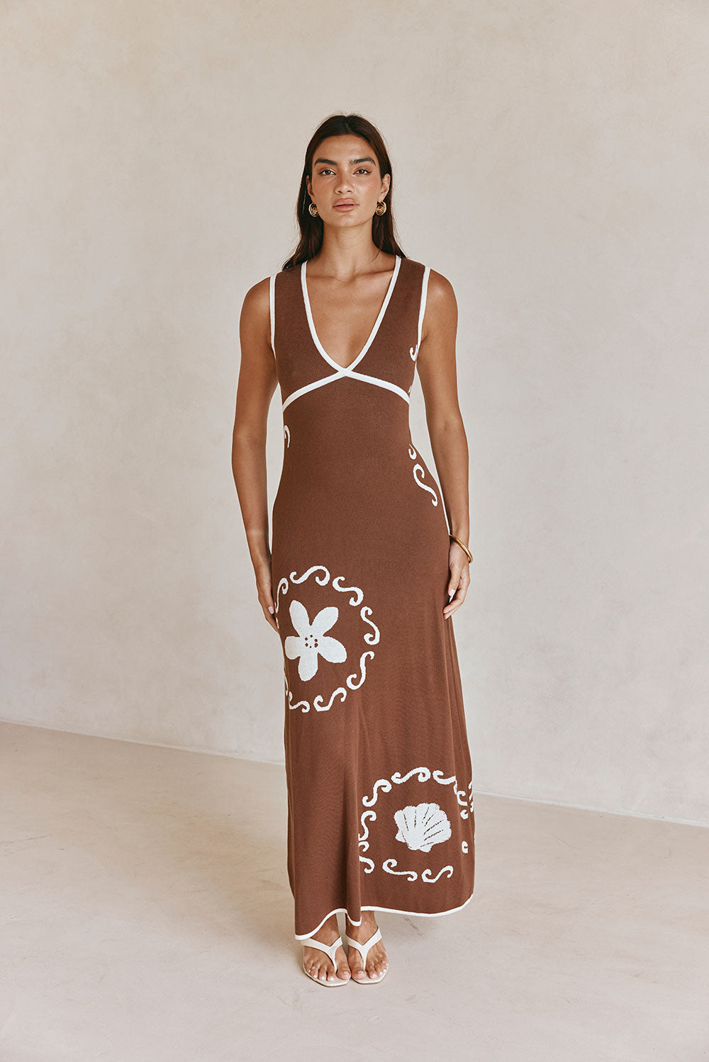Emelia V Neckline Maxi Knit Dress - Brown, White – SABO
