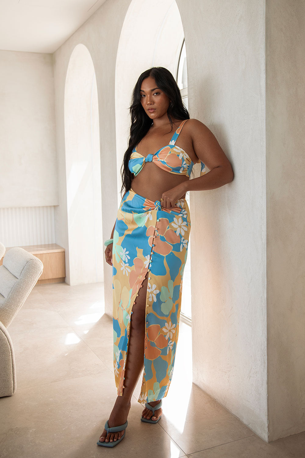 SAMPLE-Loviana Midi Skirt - Remi Tropical – SABO