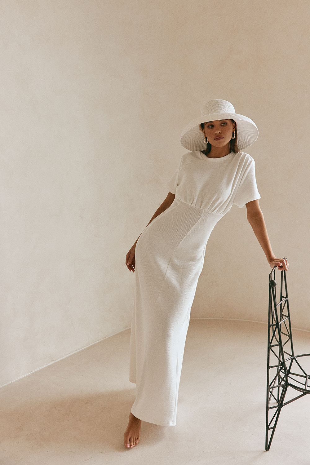 White Ribbed A Line Maxi Gizelle Dress XXXL | by SABO White Ribbed A Line Maxi Gizelle Dress XXXL | by SABO