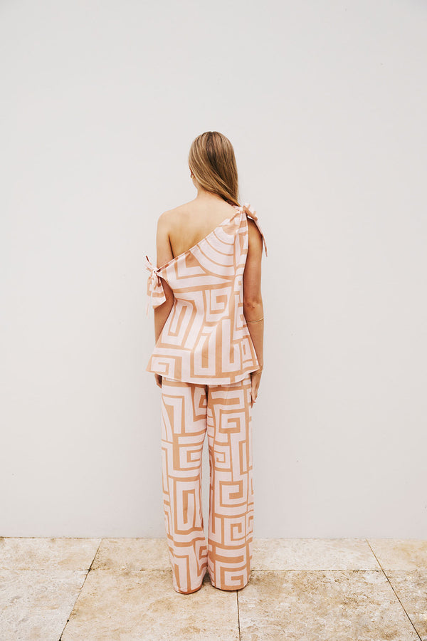 Kahli Top - Hellenic Maze