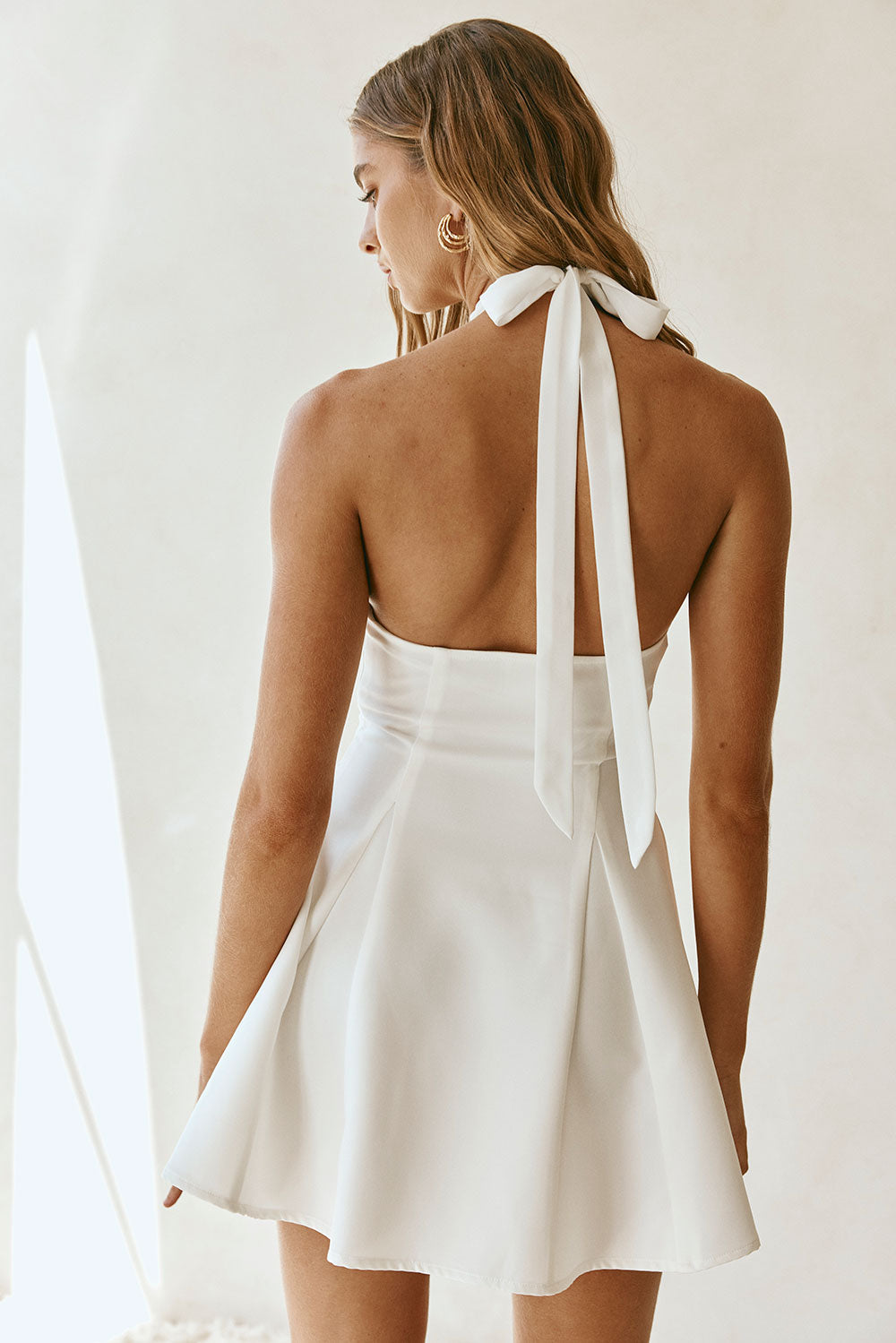 White Backless Cross Halterneck Mini Jorden Dress XXL | by SABO White Backless Cross Halterneck Mini Jorden Dress XXL | by SABO