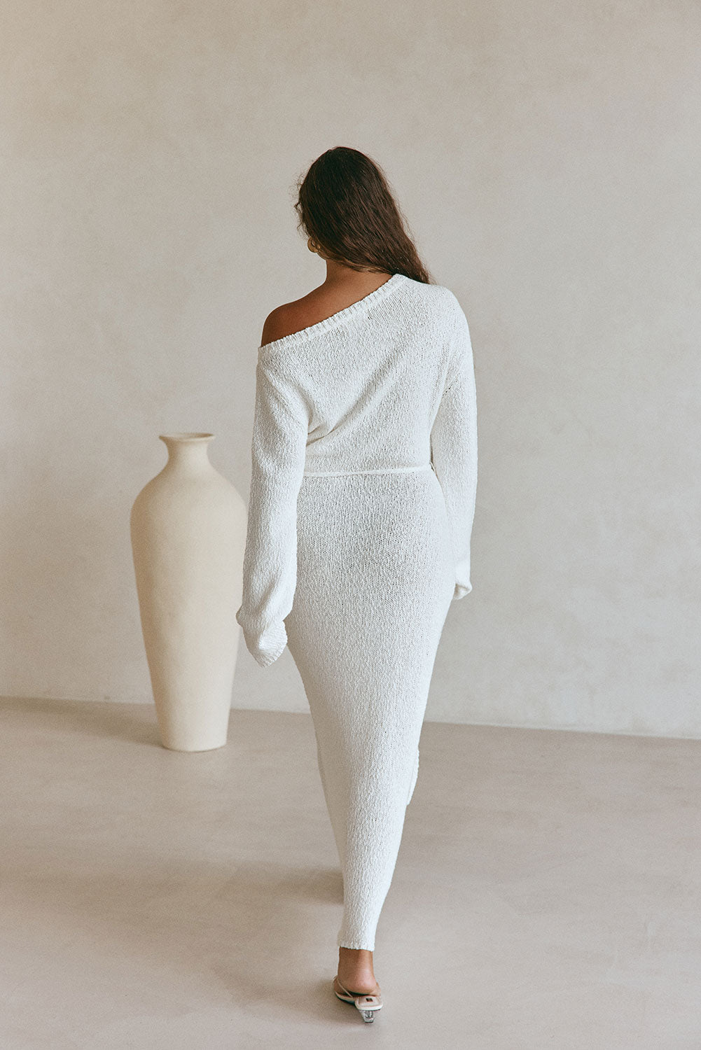 White Knit Long Sleeve Off Shoulder Maxi Kaiya Dress M | by SABO White Knit Long Sleeve Off Shoulder Maxi Kaiya Dress M | by SABO