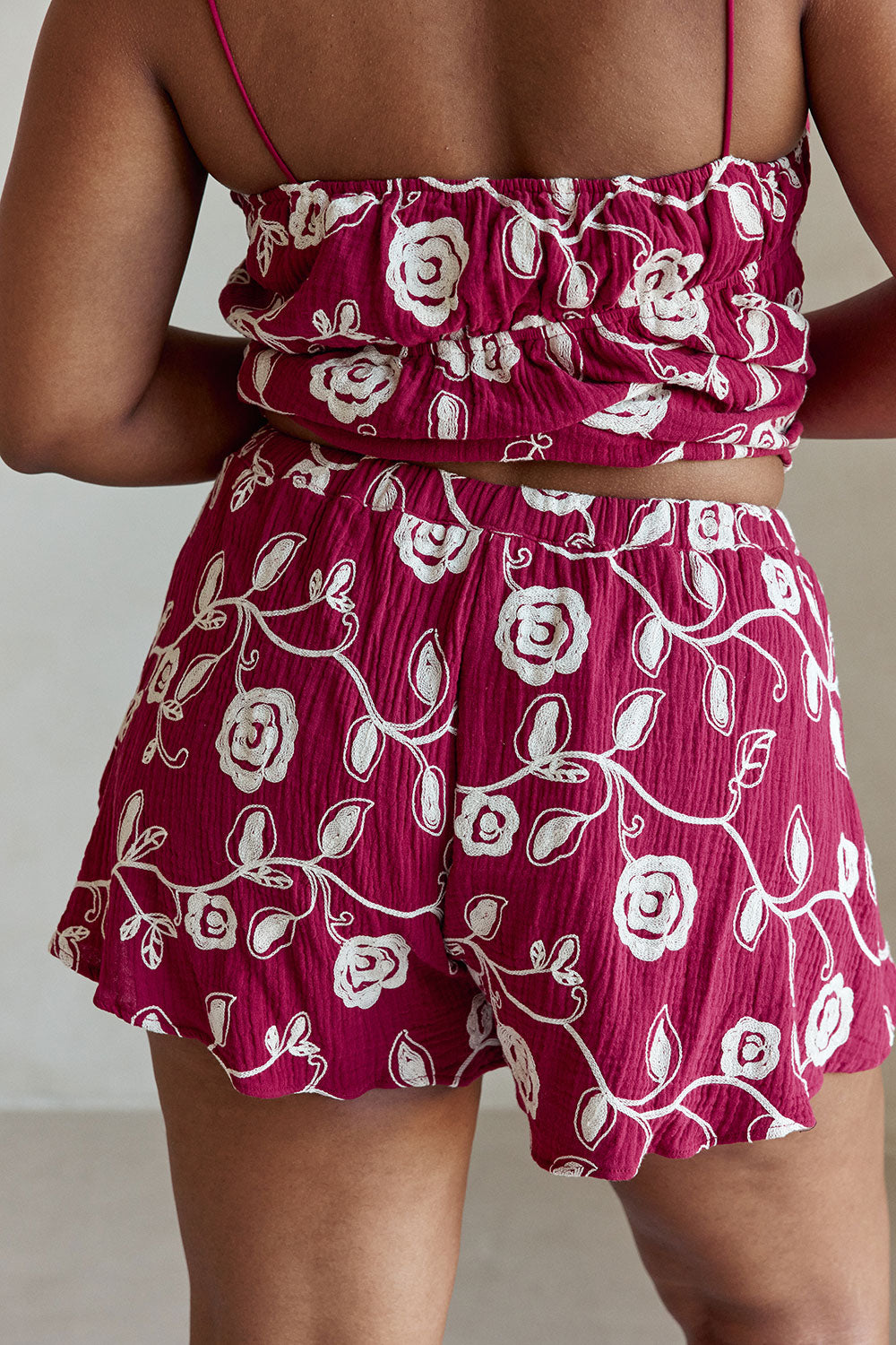 Red Dahlia Embroidery Elastic Drawstring Octavia Shorts – SABO