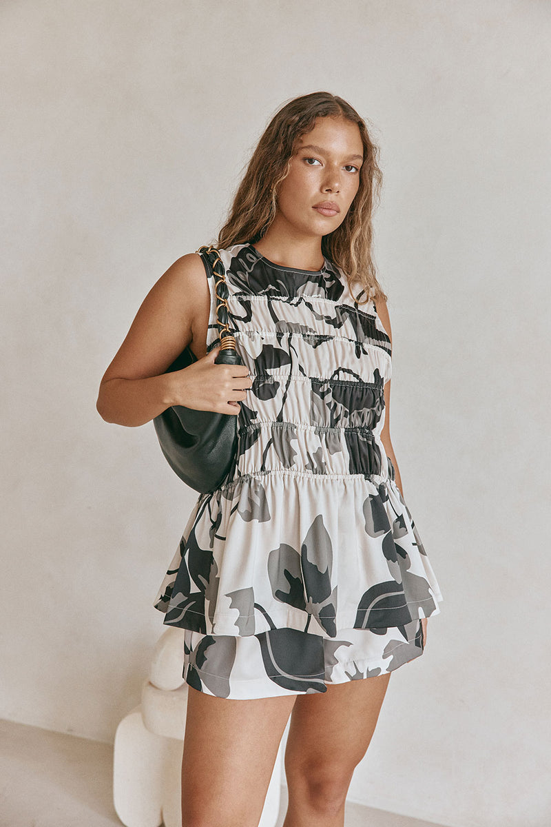 green emerald velvet dress Elles Garden Party Mini Dress