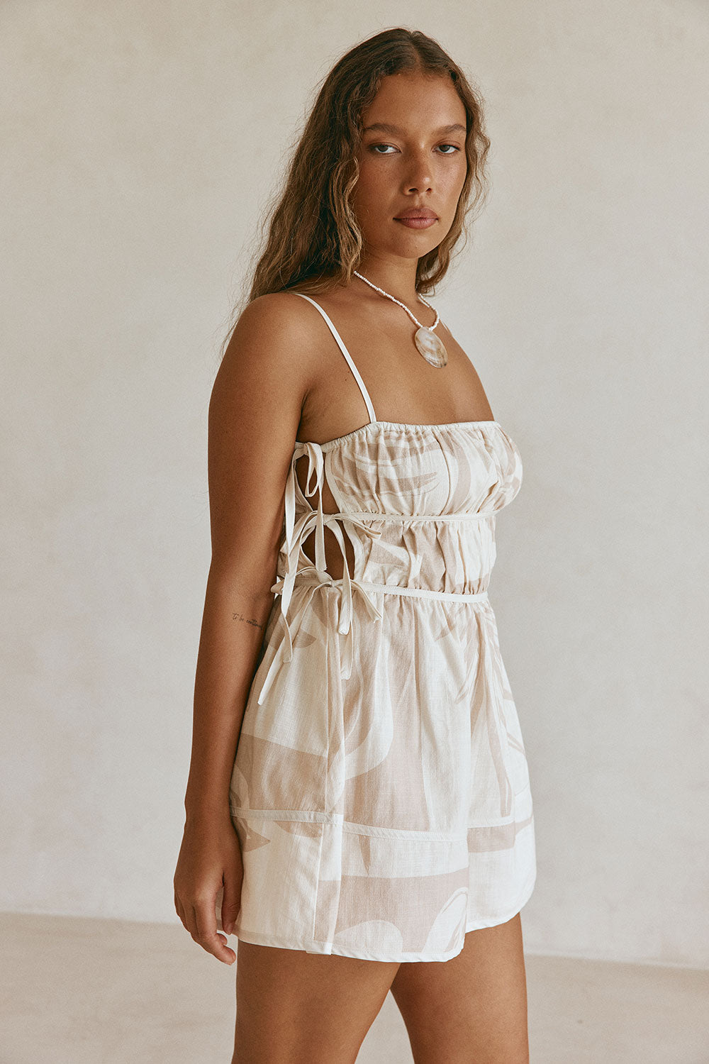 Beige Terra Forme Print Ruched Mini Alura Dress – SABO
