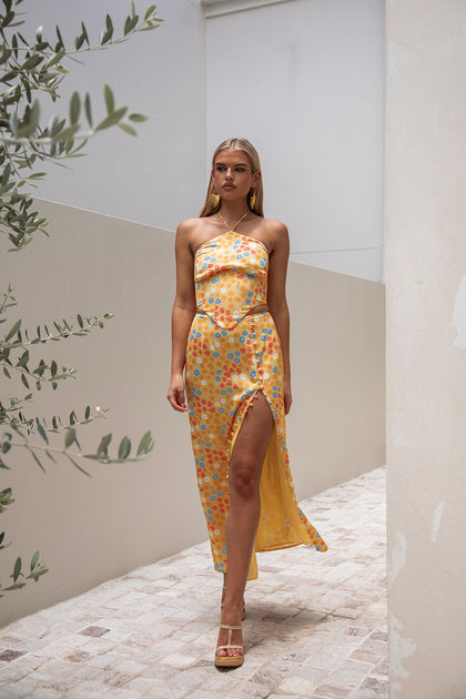 d8d53702-60f5-49c6-8caa-