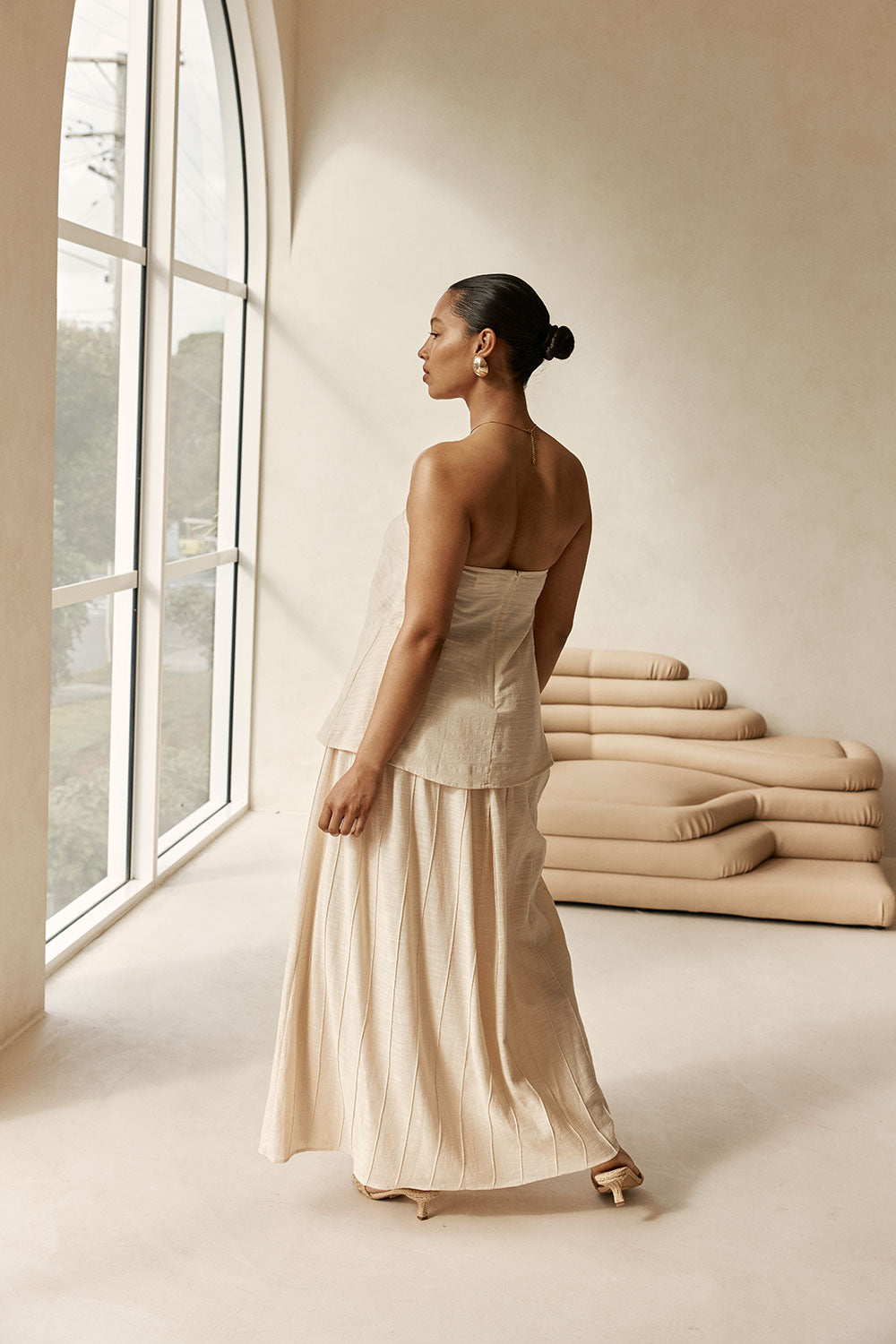 Beige Boxy Pleated Maxi Aviana Dress XS